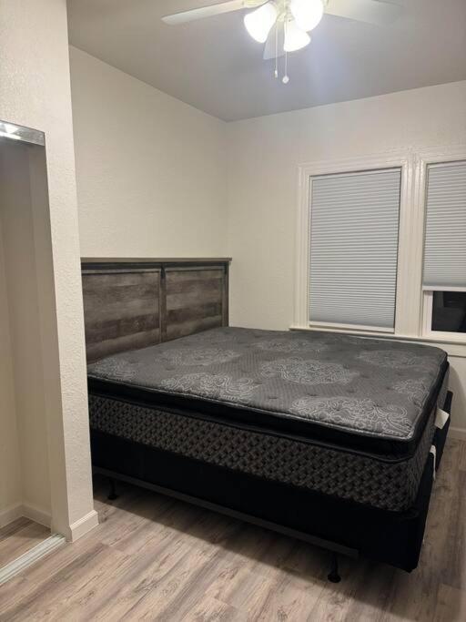 Appartamento Bumblebee House Oakland Esterno foto
