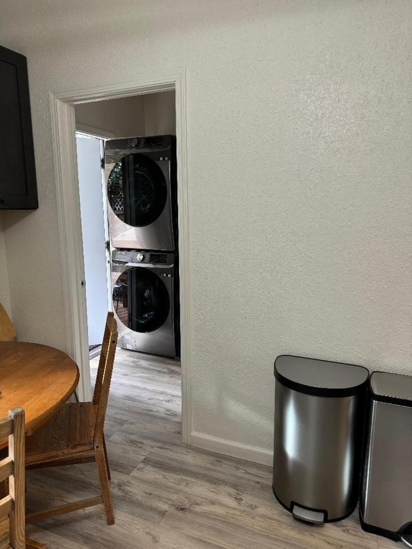 Appartamento Bumblebee House Oakland Esterno foto