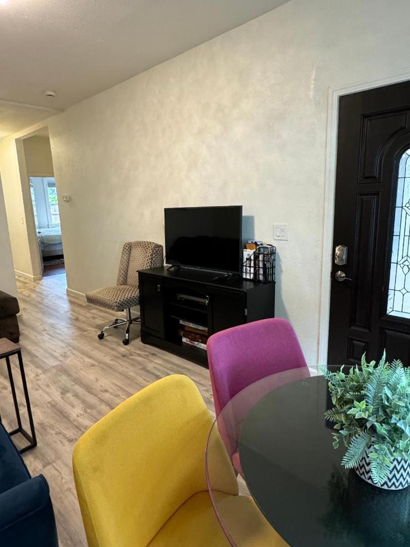 Appartamento Bumblebee House Oakland Esterno foto
