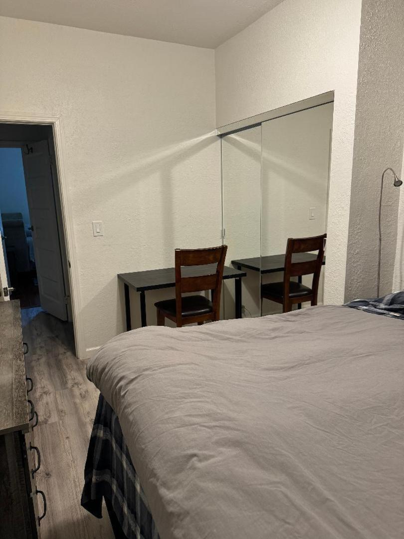 Appartamento Bumblebee House Oakland Esterno foto