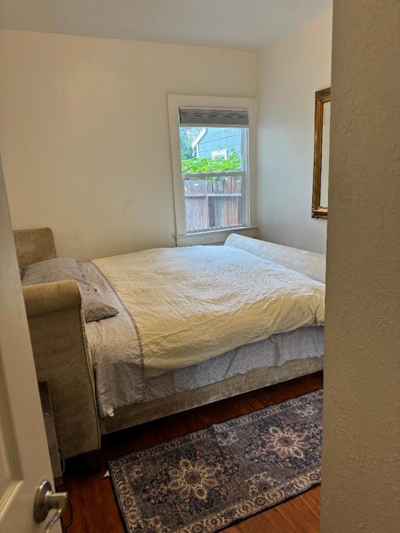 Appartamento Bumblebee House Oakland Esterno foto