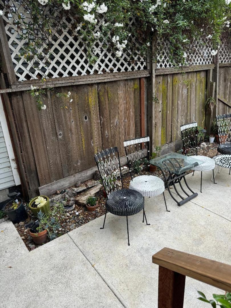 Appartamento Bumblebee House Oakland Esterno foto