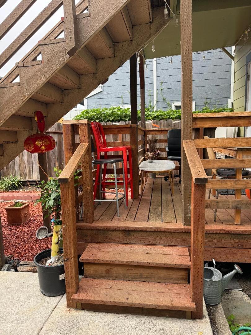Appartamento Bumblebee House Oakland Esterno foto